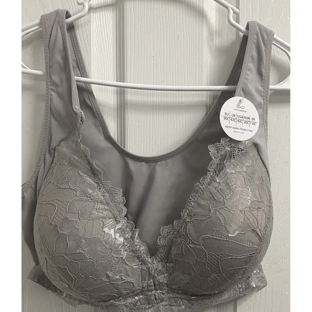 Lucy Breeze Silver/Gray Wire Free Lined Bra Lace Front Close Sz.42C Stretch Back